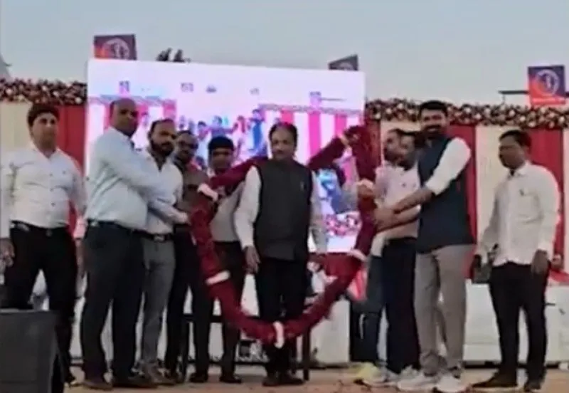 કડીના સ્નેહમિલન કાર્યક્રમમાં નીતિનભાઈ પટેલની તીખી ટિપ્પણીઓ 3 nitin patel kadi event 2.jpg