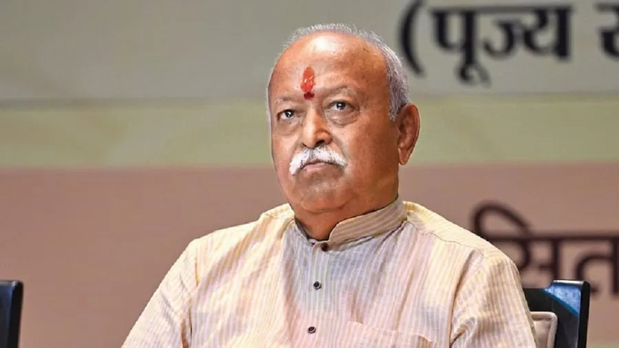મોહન ભાગવતનો હુંકાર - હિન્દુ રાષ્ટ્રની સુરક્ષા માટે ઘુસણખોરોનો દેશનિકાલ અનિવાર્ય 2 mohan bhagwat.jpg
