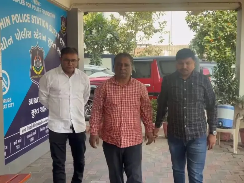 સુરતમાં નકલી જેલરનો પર્દાફાશ: VIP સેવાઓના નામે કેદીની પત્ની પાસેથી ખંડણીની માંગણી 2 fake jailer extortion case surat 2.png