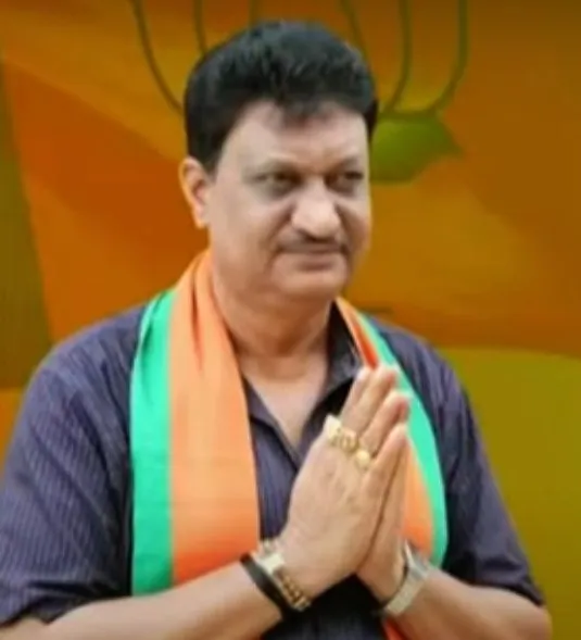 છોટાઉદેપુરના APMC ચેરમેન મુકેશ પટેલનું હાર્ટ એટેકથી અવસાન 3 Mukesh Patel death news 1.jpeg