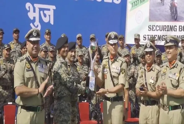 જમ્મુથી ભુજ સુધીની BSF બાઇક યાત્રા: નશામુક્તિ અને રાષ્ટ્રીય એકતાનો અનોખો ઉપક્રમ 3 BSF motorbike rally 2.jpeg