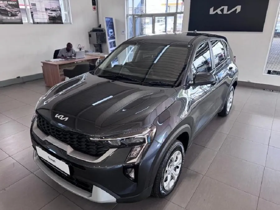 Kia Seltosનો લૂક થયો બોક્સી અને પાવરફુલ! જૂના મોડેલ કરતાં ૭ ગણું વધુ આકર્ષક, ટેલ્યુરાઇડ જેવી ડિઝાઇન 3 kia1.jpg