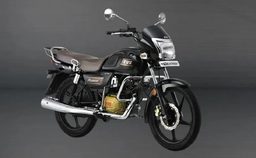 Hero Splendor Plus ને સખત ટક્કર! TVS Radeon બની રહી છે 'માઇલેજ કિંગ', જાણો કઈ બાઇક છે વધુ સસ્તી 3 TVS Radeon.jpg