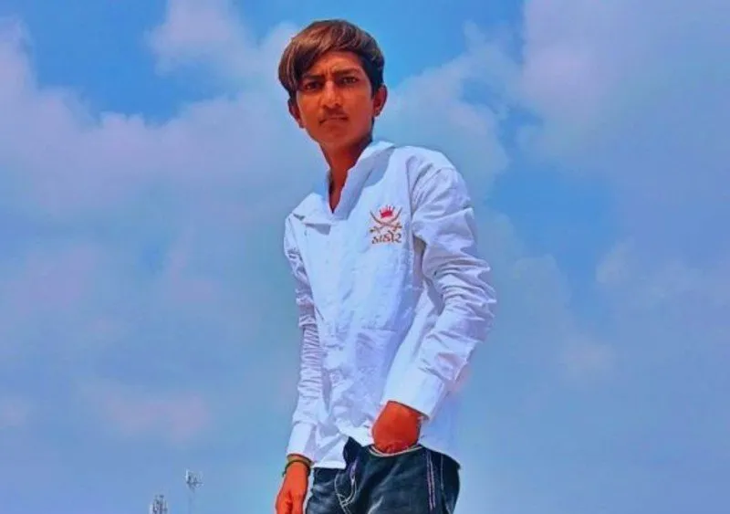 વાંકાનેરના મહિકા ગામમાં ખનીજ માફિયાના ત્રાસ વચ્ચે ત્રણ ભાઈઓનો આત્મહત્યાનો પ્રયાસ 2 wankaner mahika mineral mafia case 2.jpg