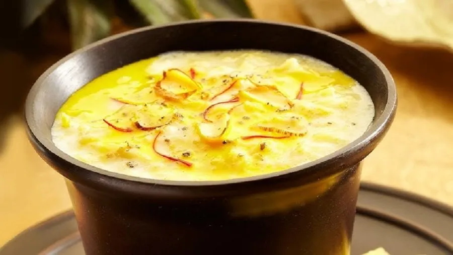 આ રીતે બનાવો ગુજરાતની પ્રખ્યાત વાનગી બાસુંદી, જાણો રેસીપી 2 Basundi Recipe