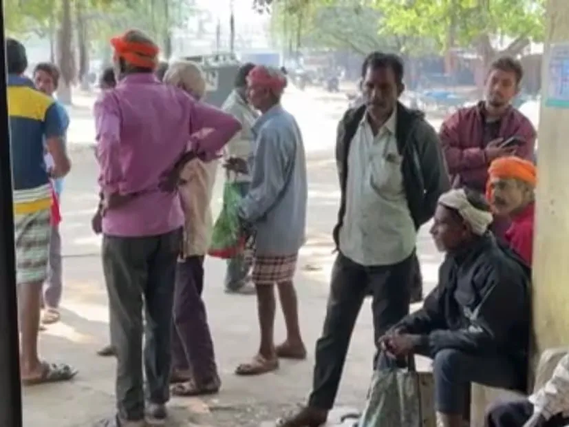છોટાઉદેપુરમાં આદિજાતિ ખેડૂતો માટે સરકારની ખાતર-બિયારણ કીટ સહાય 3 fertilizer seed kit chhota udaipur 2.png
