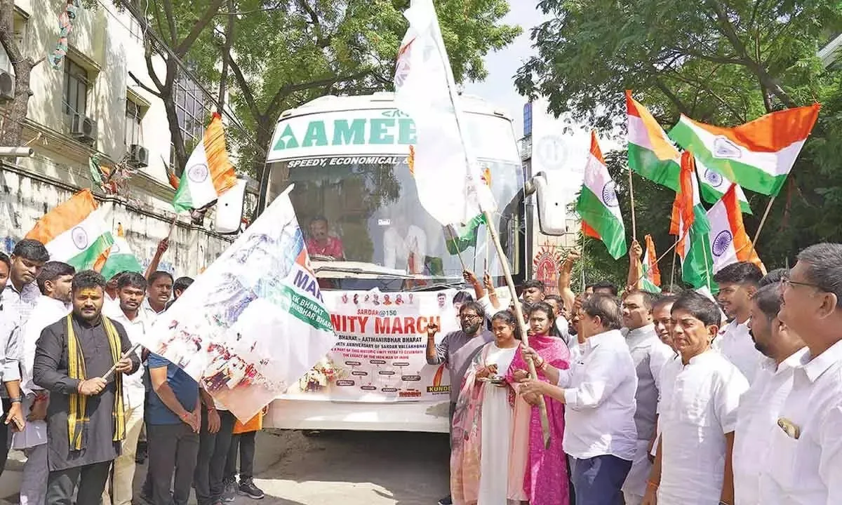 સરદાર@150 યુનિટી માર્ચનો કરમસદથી શ્રદ્ધાંજલિરૂપ પ્રારંભ 3 Sardar Patel Unity March.png