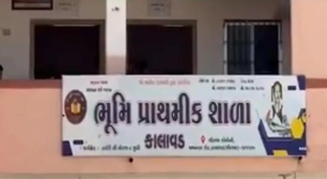 કાલાવડ ખેલ મહાકુંભમાં 100 મીટર દોડ વિવાદાસ્પદ, ત્રણ વાર દોડાવેલી વિદ્યાર્થીની હોસ્પિટલમાં 2 khel mahakumbh controversy Jamnagar.jpeg