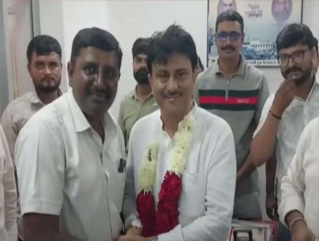 દૂધસાગર ડેરીની ચૂંટણી ઇતિહાસમાં પ્રથમવાર સમરસ જાહેર, તમામ 15 બેઠકો પર બિનહરીફ વરણી 2 Dudhsagar Dairy Election 1.jpeg