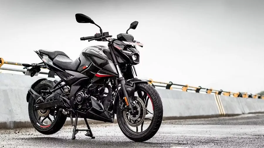 હીરો vs બજાજની ટક્કર: 160cc સેગમેન્ટમાં કોનું પલડું ભારે? માઇલેજ અને કિંમતની સંપૂર્ણ માહિતી 3 Pulsar N160.jpg