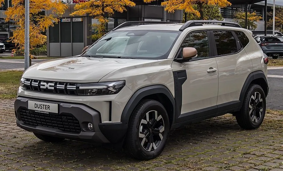 નવા અવતારમાં પરત ફરી રહી છે Renault Duster; શું ફરી બનશે બેસ્ટ 4×4 SUV? 2 Renault Duster.jpg