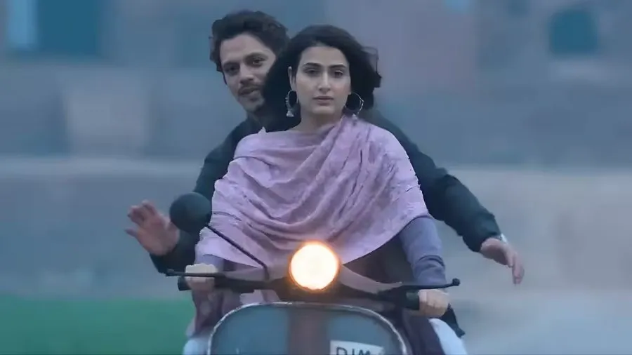 હવે ઘરે બેઠા માણો વિજય વર્મા અને ફાતિમા સના શેખની 'ગુસ્તાખ ઈશ્ક', જાણો સ્ટ્રીમિંગ ડિટેલ્સ 2 Gustaakh Ishq