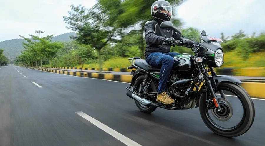 પેટ્રોલની ચિંતા છોડો! 700 KM ની રેન્જ આપતી Top 5 સસ્તી 125cc બાઇક્સ, કિંમત ₹70,381 થી શરૂ! 2 bike.jpg