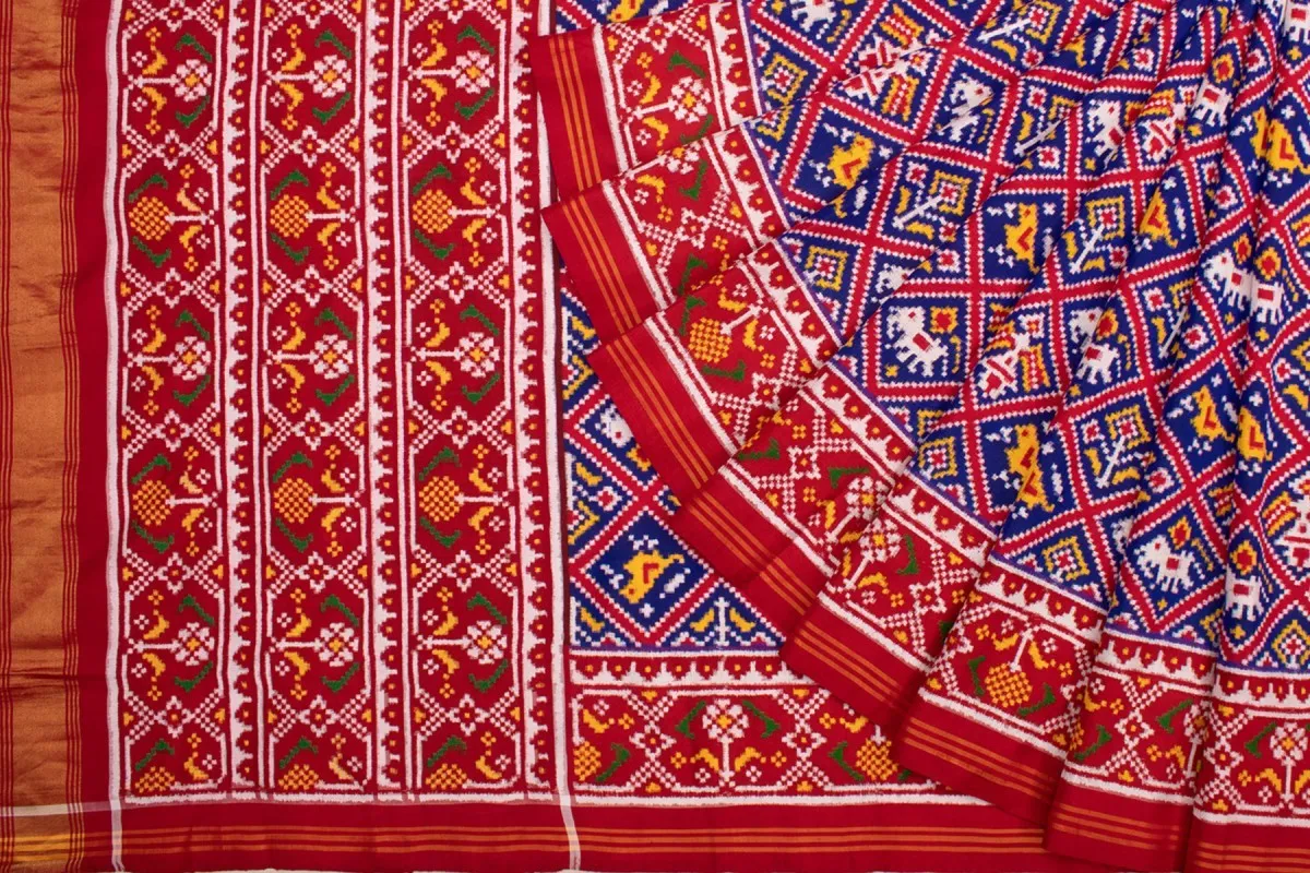 સુરતમાં AI આધારિત નકલી પટોળાના વધતા વેપારે પાટણ-રાજકોટના કારીગરોમાં પ્રચંડ આક્રોશ 2 fake patola AI print surat 2.png