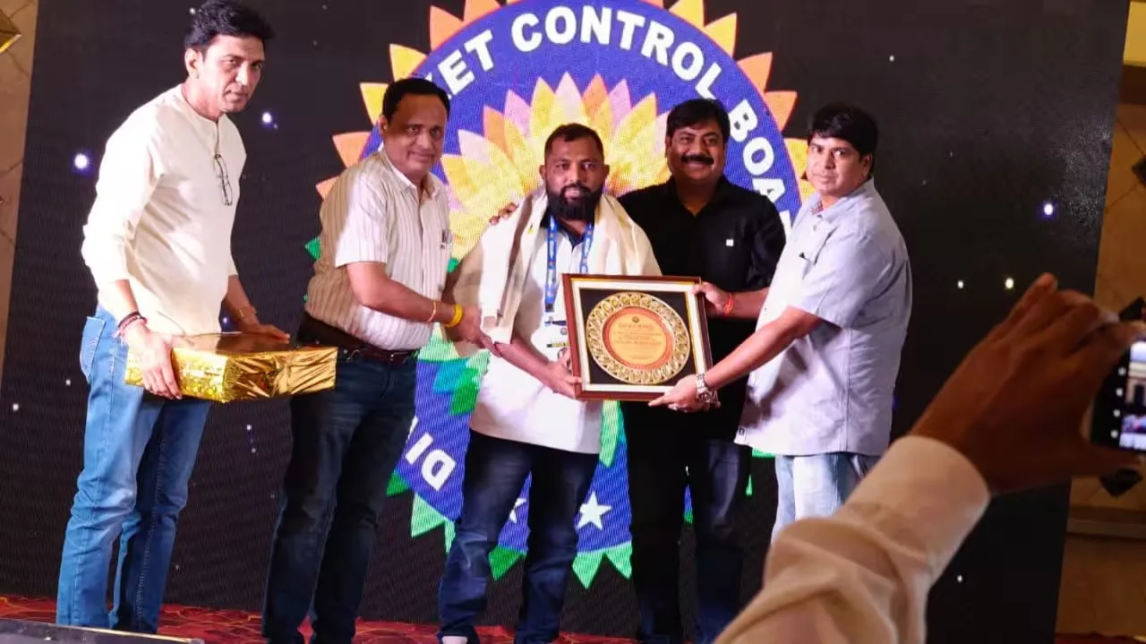 એક્સિડન્ટ બાદ જીવનનો નવો અધ્યાય રચનાર સુરતના દિવ્યાંગ ક્રિકેટર પ્રવીણ વાનખેડેની સંઘર્ષયાત્રા 2 Praveen vankhede Inspiring Story61074 2 2.png