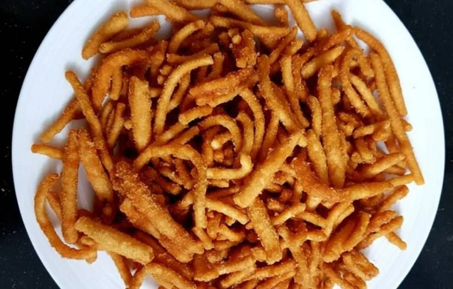 ઘેર જ બનાવો બજાર જેવી સ્વાદિષ્ટ ગોળની સેવ! 3 jaggery save