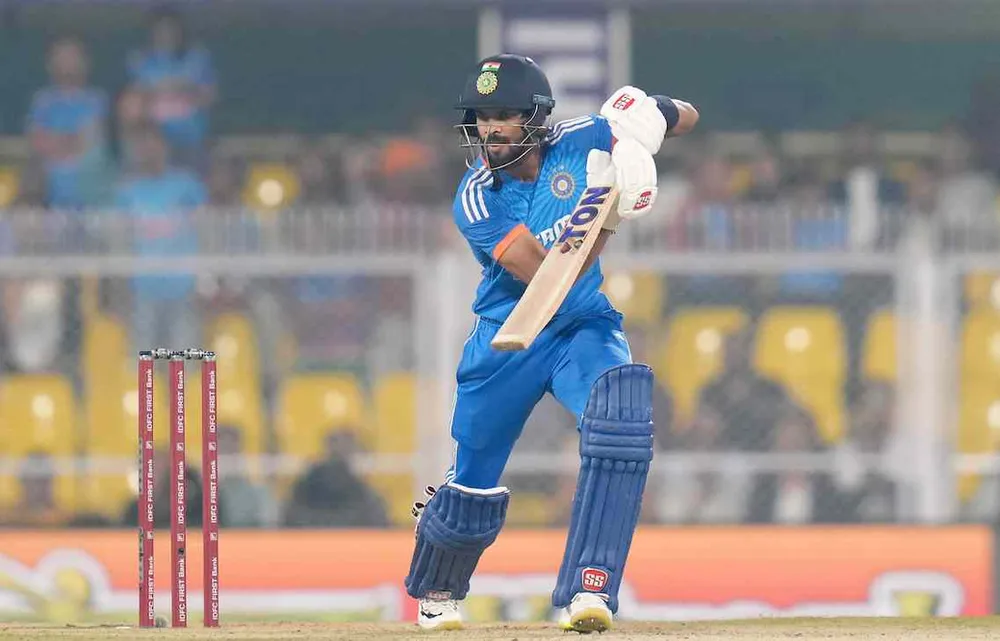 IPL થી આંતરરાષ્ટ્રીય ક્રિકેટ સુધી - શું ગાયકવાડની દરેક સદી ટીમ માટે ચોક્કસ હાર છે? 2 ruturaj.png