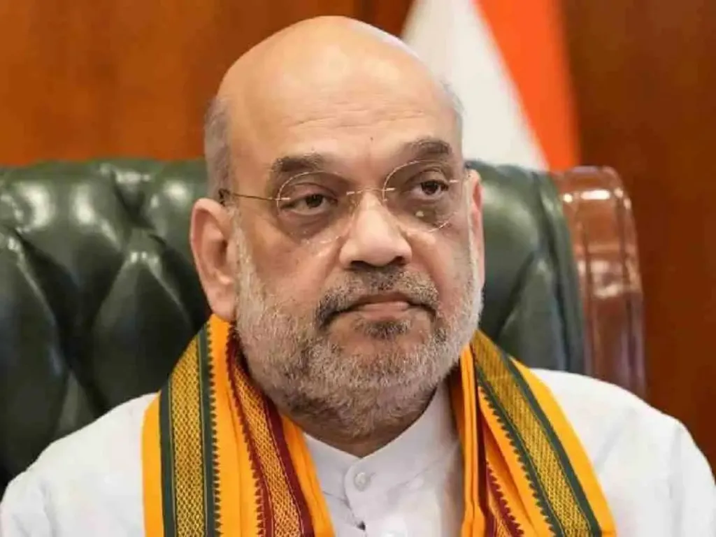 ચૂંટણીમાં ભવ્ય વિજય બાદ ગૃહમંત્રી અમિત શાહ ગુજરાતની મુલાકાતે, ગાંધીનગરના વિકાસ પ્રોજેક્ટ્સની લેશે વિગતો 2 Amit Shah Gujarat Visit