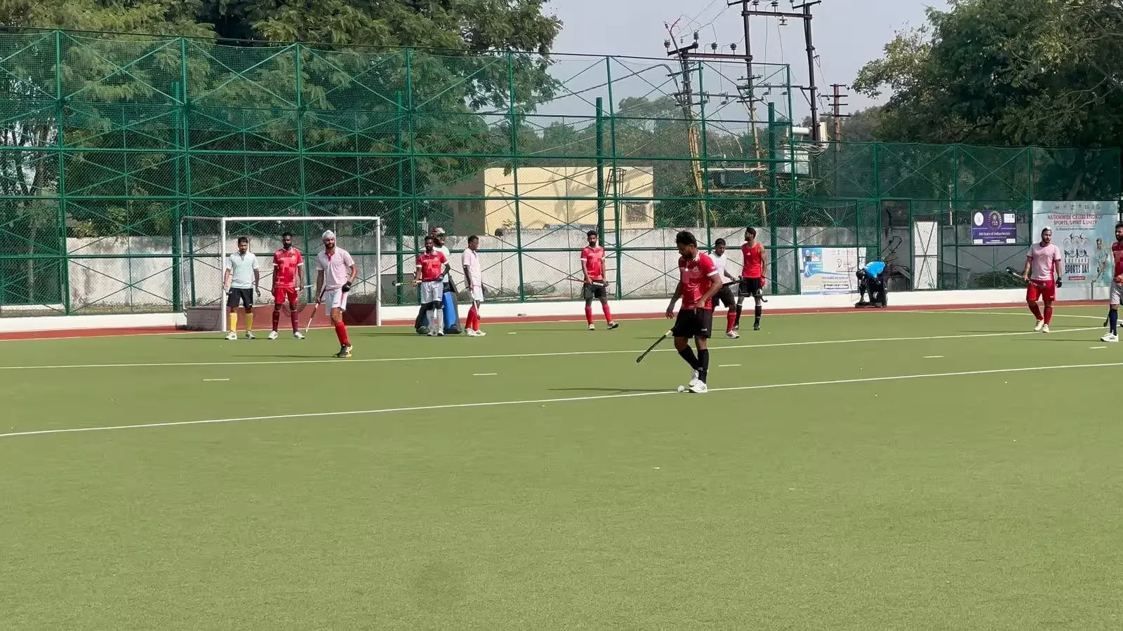 લલિત ઉપાધ્યાયની પ્રેરણાદાયી સફર: નાનકડા ગામથી ઓલિમ્પિક પોડિયમ સુધીનો પ્રવાસ 2 lalit upadhyay hockey career.png