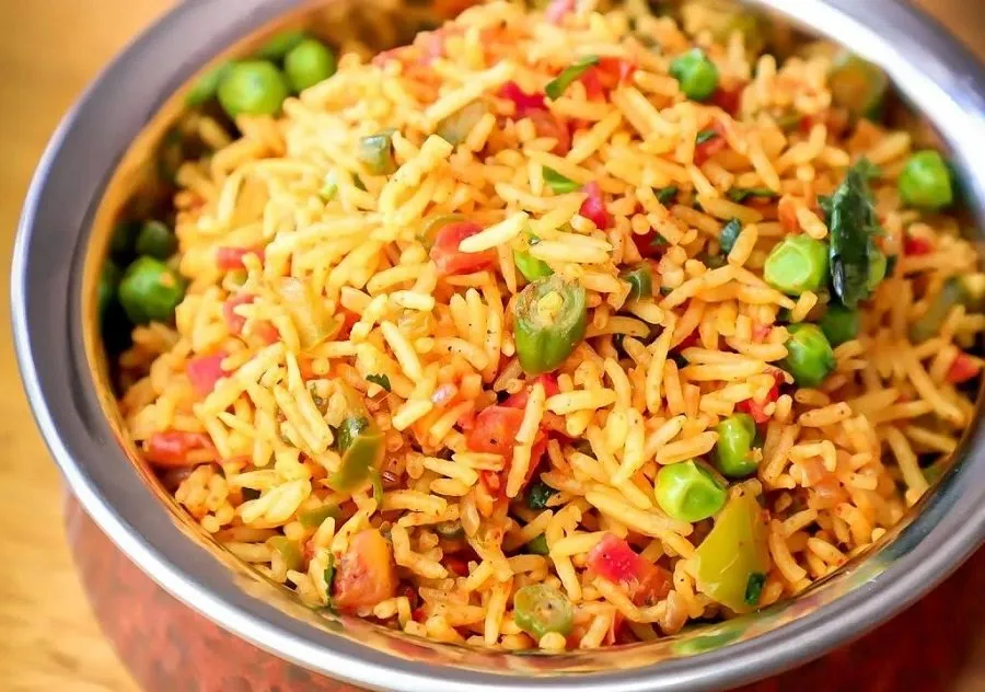 શિયાળા માટે બેસ્ટ ટિફિન રેસીપી: 20 મિનિટમાં બનાવો સ્વાદિષ્ટ અને પૌષ્ટિક પંજાબી મસાલા પુલાવ 3 Punjabi Masala Pulao