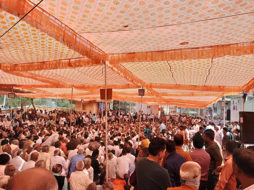 મહેસાણાના ભાસરિયા ગામે વણકર સમાજનું ઐતિહાસિક સંમેલન 3 vanakar samaj reforms 1.png