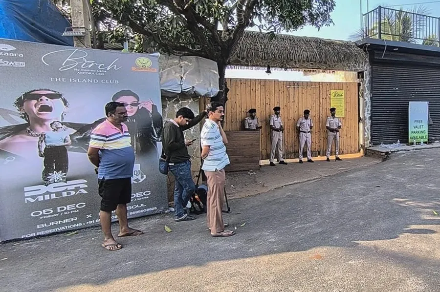 આગની દુર્ઘટનાઓ પછી ગોવા સરકારનો મોટો નિર્ણય: તમામ હોટેલો, પબ અને નાઇટ ક્લબમાં આ વસ્તુઓ પર પ્રતિબંધ 3 gova3.jpg