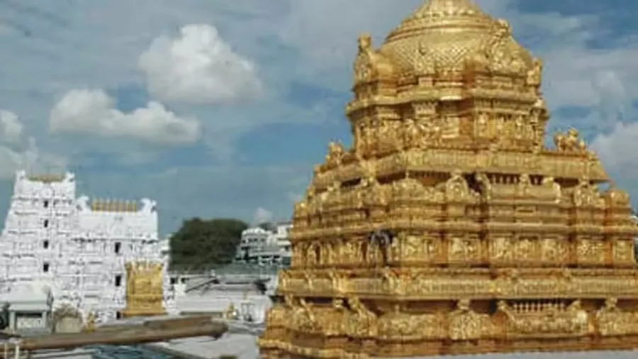 ભારતનું સૌથી ધનિક મંદિર વિવાદમાં: TTD ની નેટવર્થ અને નકલી શાલ કૌભાંડ પર ઉઠ્યા સવાલો! 3 tempal.jpg