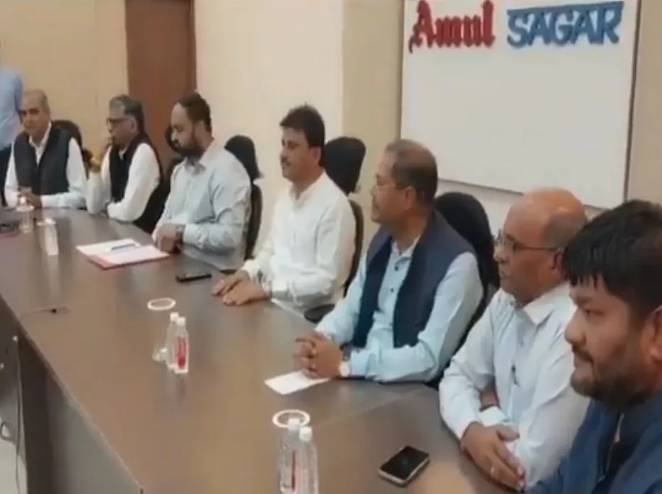 દૂધસાગર ડેરીમાં ફરી અશોકભાઈની એન્ટ્રી અને નવા વિકાસ યોજનાનો આરંભ 2 mehsanas dudhsagar dairy 1.jpeg