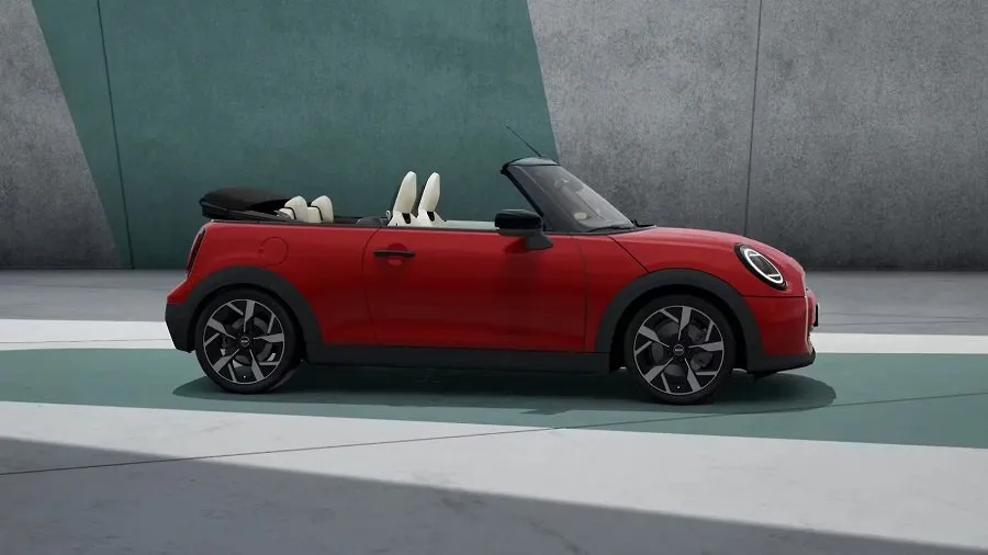 ભારતમાં લોન્ચ થઈ નવી MINI Cooper Convertible S: ટોપ સ્પીડ 240 KMPH! - ફીચર્સ અને બુકિંગની સંપૂર્ણ વિગતો 2 Mini Cooper Converitble.jpg