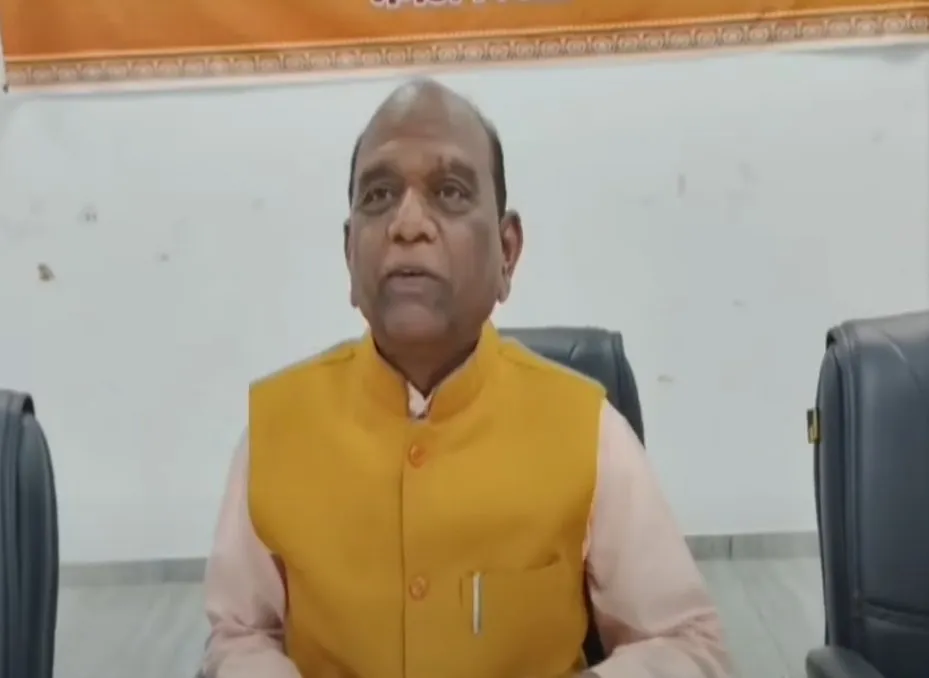 અનામ પત્રથી શરૂ થયેલો વિવાદ, ભાજપની અંદરની ખેંચતાણ બહાર આવી 2 BJP internal conflict 2.jpeg