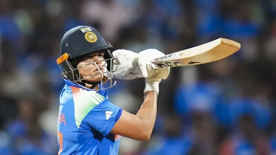 ICC પ્લેયર ઓફ ધ મન્થ: ભારતીય સ્ટાર બેટ્સમેન શેફાલી વર્માને નવેમ્બર 2025 માટે મળ્યું મોટું સન્માન 2 sefali.jpg