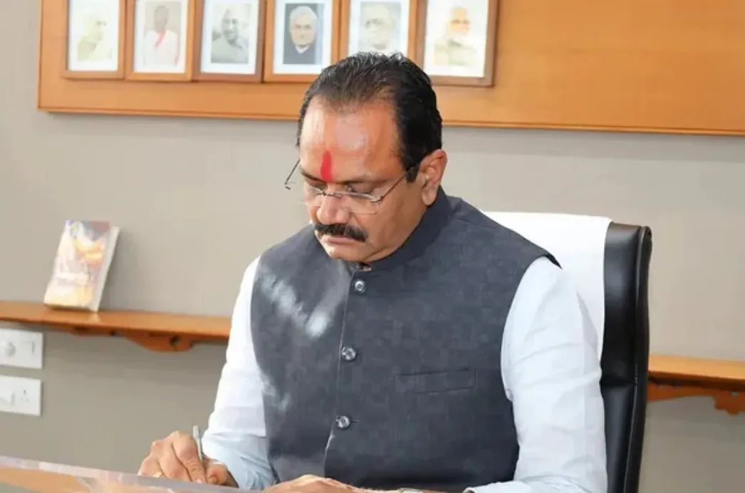 કમોસમી વરસાદ બાદ રાજ્ય સરકારના પગલાંથી રવિ પાકના વાવેતરમાં વધારો 3 Gujarat Fertilizer Supply Policy.jpeg