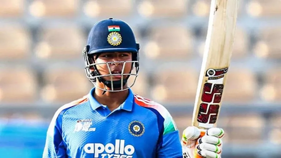 IND vs PAK U19: પાકિસ્તાની બોલર સાથે ભિડાયો 14 વર્ષનો વૈભવ સૂર્યવંશી, મેદાન પર જામી ઉગ્ર બોલાચાલી 3 vaibhav2.jpg