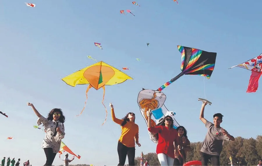 14 કે 15 જાન્યુઆરી? જાણો કેમ બે દિવસ મનાવવામાં આવી રહ્યો છે ઉત્તરાયણનો તહેવાર 2 Makar Sankranti 2026