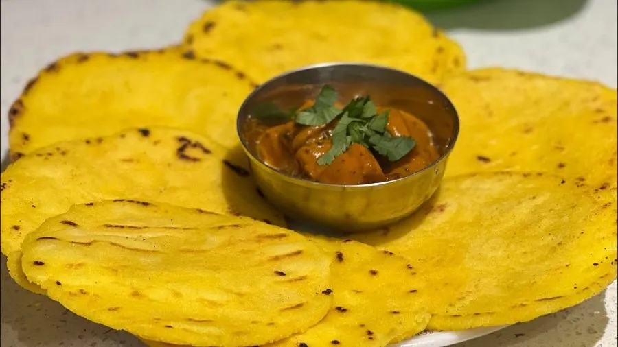 મક્કે કી રોટી બનાવવાની સંપૂર્ણ રીત: આ 2 પદ્ધતિથી રોટલી બનશે નરમ અને સ્વાદિષ્ટ 3 makkey1.jpg