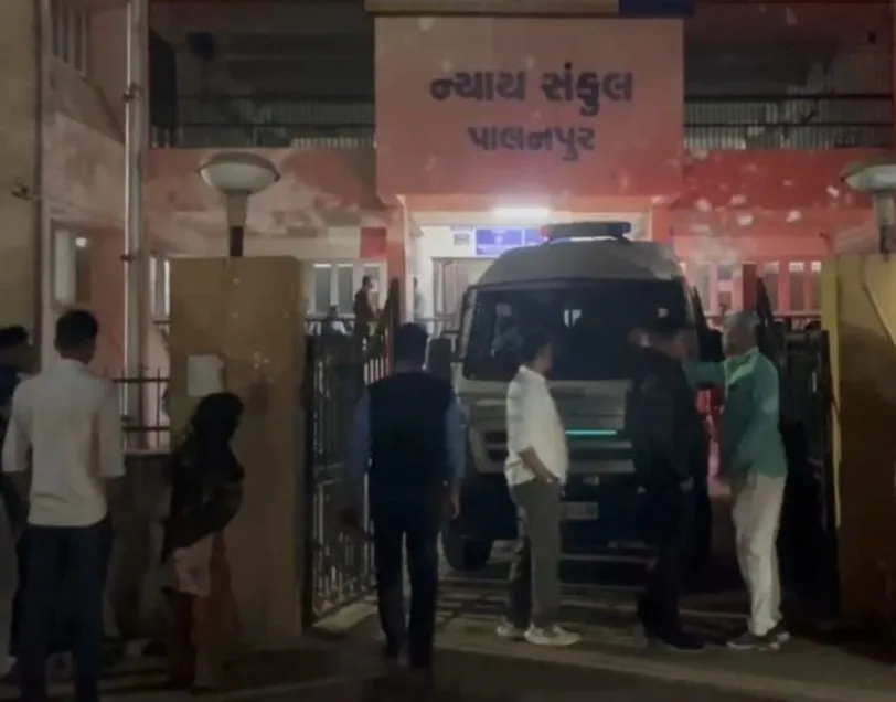પાલનપુર હત્યા કેસમાં પોલીસની મોટી કાર્યવાહી, મુખ્ય આરોપી સહિત છ પકડાયા 2 Palanpur Murder Case 2.png