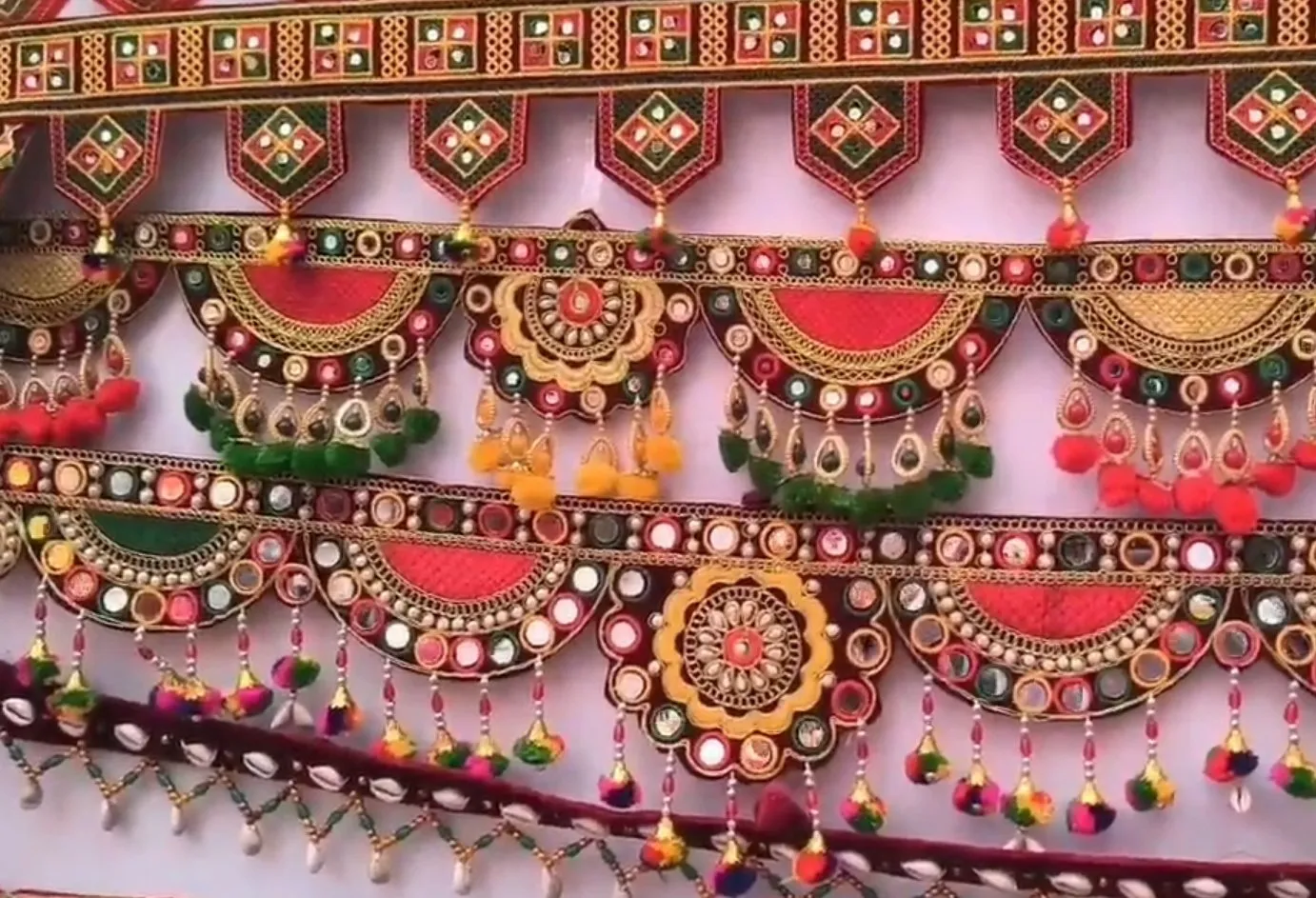 ઘરકામથી ગૃહ ઉદ્યોગ સુધી મધુબેન મકવાણાની આત્મનિર્ભર બનવાની પ્રેરક કહાણી 2 Women Home Based Business 2.jpeg