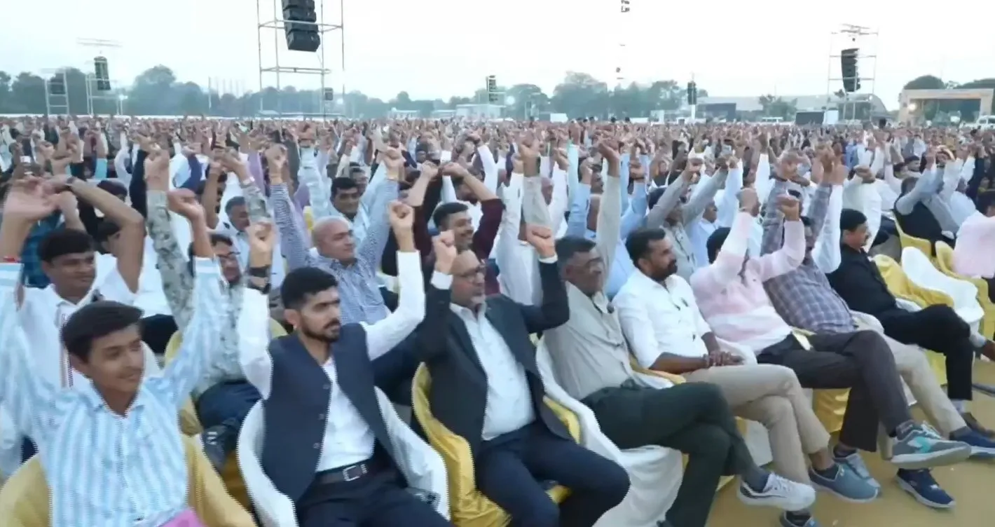 યુવાનોને ઉદ્યોગ તરફ વળવા પ્રેરણા આપતું વિશ્વ ઉમિયા મહાસંમેલન 3 Youth Business Summit Gujarat 1.jpeg