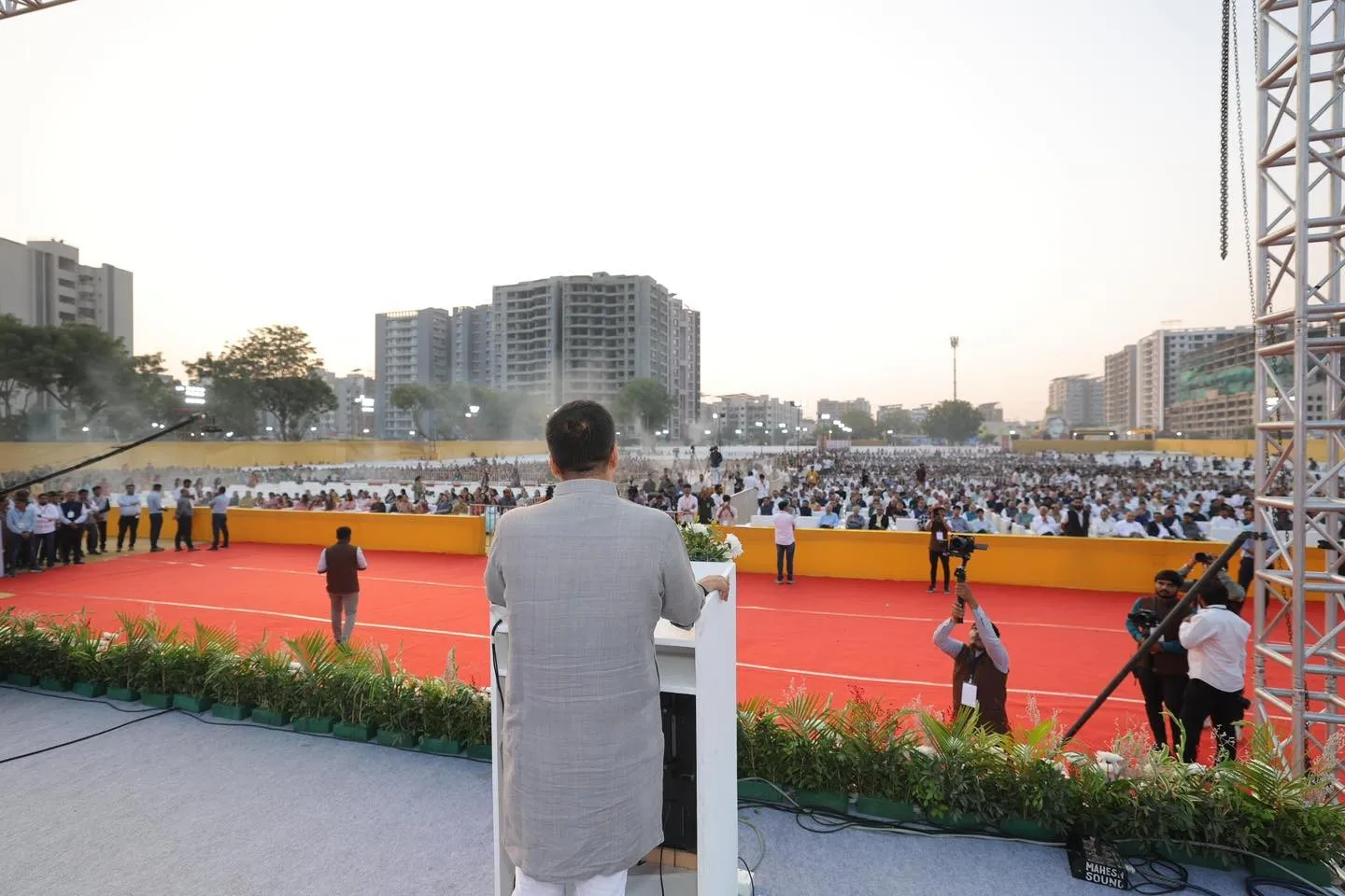 નશા વિરોધી લડતમાં હર્ષ સંઘવીની યુવાનોને અપીલ, મિત્રતા અંગે આપી નવી દિશા 2 Drug Free Gujarat Campaign 1.png