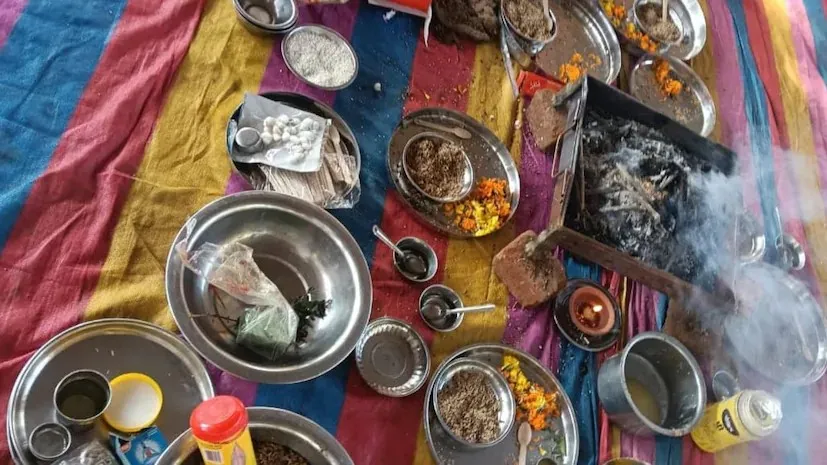 નર્મદા જિલ્લામાં સામૂહિક ઘર વાપસી: 150થી વધુ આદિવાસીઓ ફરી સનાતન ધર્મમાં પરત 3 Narmada tribal ghar wapsi 1.png