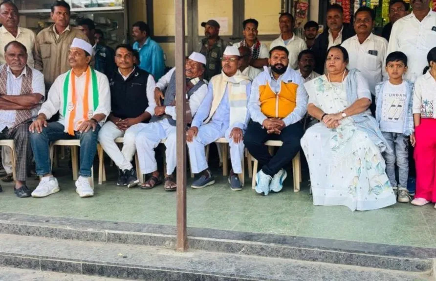 દાહોદ જિલ્લાના ગરબાડામાં કોંગ્રેસ સ્થાપના દિવસની ભવ્ય ઉજવણી 2 Garbada Congress Foundation Day Celebration 2.png