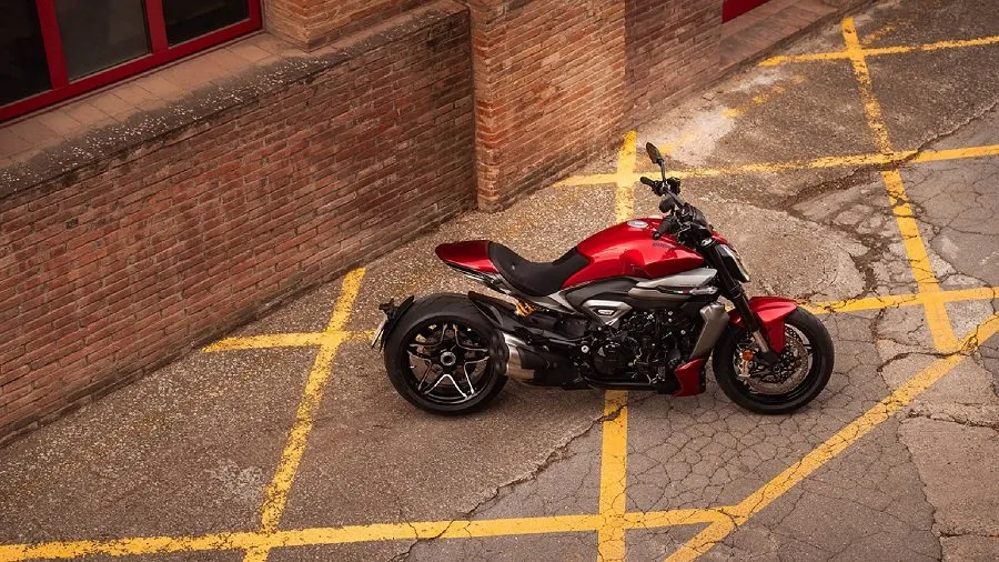 Ducati XDiavel V4: ભારતમાં લોન્ચ થઈ સુપર પાવરફુલ ક્રૂઝર બાઇક, સ્પીડ જોઈને ચોંકી જશો 2 bike26.jpg