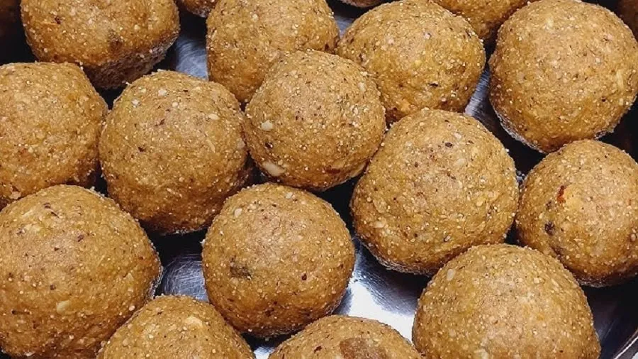 સોંઠના લાડુ: સાંધાના દુખાવામાં રાહત અને શિયાળામાં ઉર્જા આપતી ખાસ રેસીપી 2 laddu1.jpg