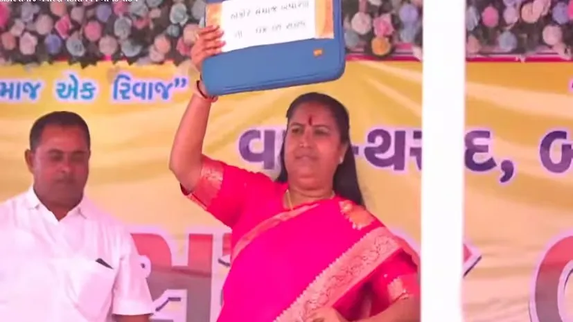 કુરિવાજો સામે ઠાકોર સમાજનો ઐતિહાસિક પ્રયાસ, દિયોદરમાં મહાસંમેલનથી નવા બંધારણની દિશા 3 Thakor Samaj Social Reform Constitution 1.png