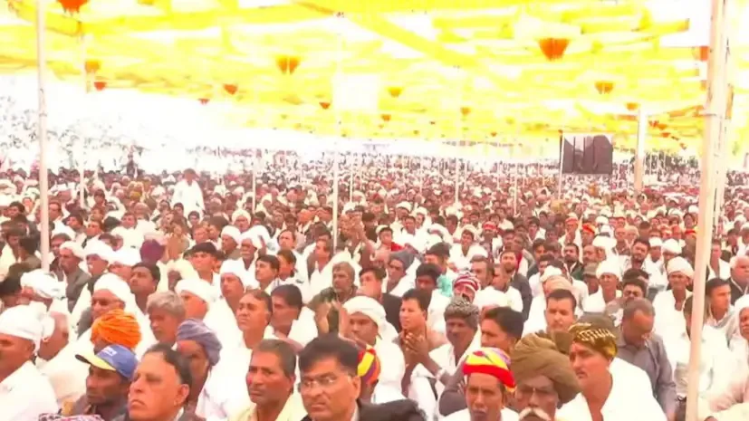 કુરિવાજો સામે ઠાકોર સમાજનો ઐતિહાસિક પ્રયાસ, દિયોદરમાં મહાસંમેલનથી નવા બંધારણની દિશા 2 Thakor Samaj Social Reform Constitution 2.png