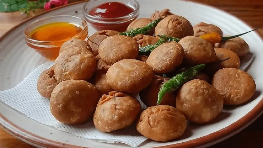 રાજસ્થાની સ્ટાઇલ પ્યાઝની કચોરી હવે ઘરે બનાવો: શિયાળાની સાંજનો શ્રેષ્ઠ નાસ્તો! 3 kachori1.jpg