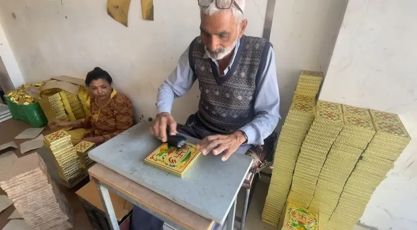 પરંપરા અને પ્રગતિનો સંગમ: જસદણનો હેન્ડીક્રાફ્ટ ઉદ્યોગ વૈશ્વિક ઓળખ તરફ 3 Jasdan Handicraft Industry 2.png