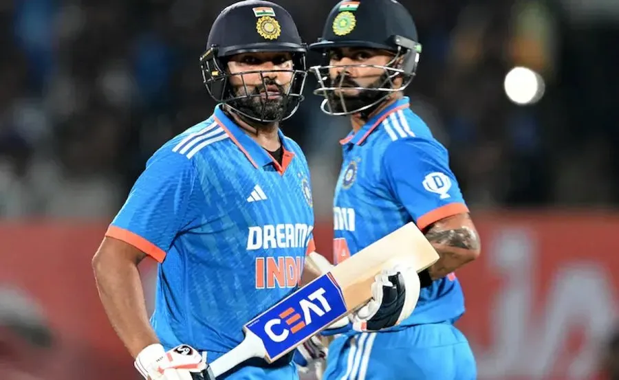 IND vs NZ: રોહિત-વિરાટની સિનિયર ફોર્મની પ્રશંસા, ૨૦૨૭ વર્લ્ડ કપમાં ભાગીદારીની ચર્ચા 2 virat1.jpg