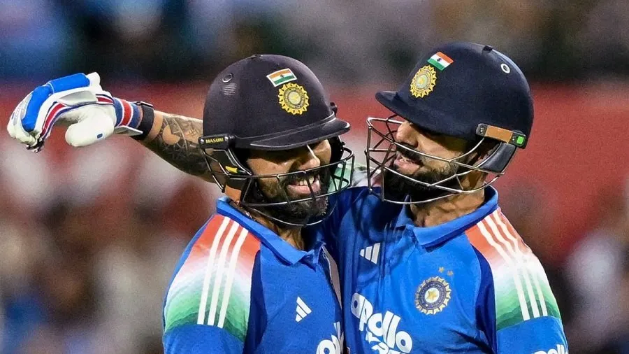 IND vs NZ: રોહિત-વિરાટની સિનિયર ફોર્મની પ્રશંસા, ૨૦૨૭ વર્લ્ડ કપમાં ભાગીદારીની ચર્ચા 3 virat.jpg