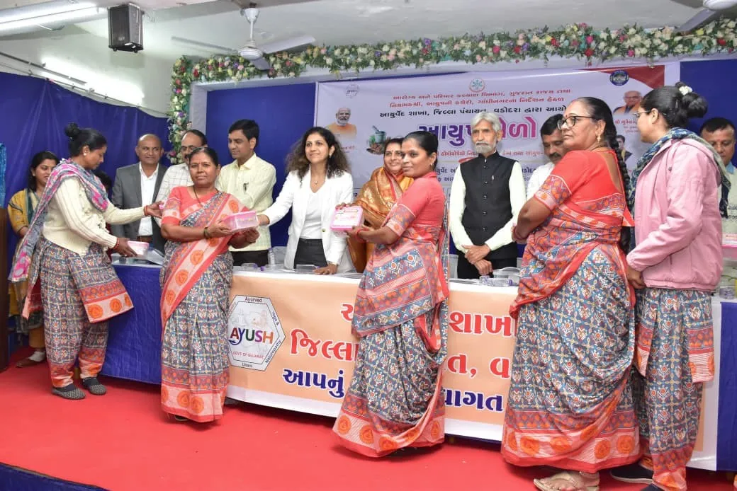 ગાયત્રીબેન મહિડાનો હુંકાર: વાઘોડિયાને બનાવીશું કુપોષણ મુક્ત; આંગણવાડીના બાળકો માટે વિશેષ આયુષ પ્રોજેક્ટ શરૂ 2 Vaghodia Ayush Mela Malnutrition MOU 2.png